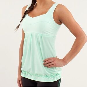 LULULEMON Run: Tame Me Tank Mint Green Top Size 10